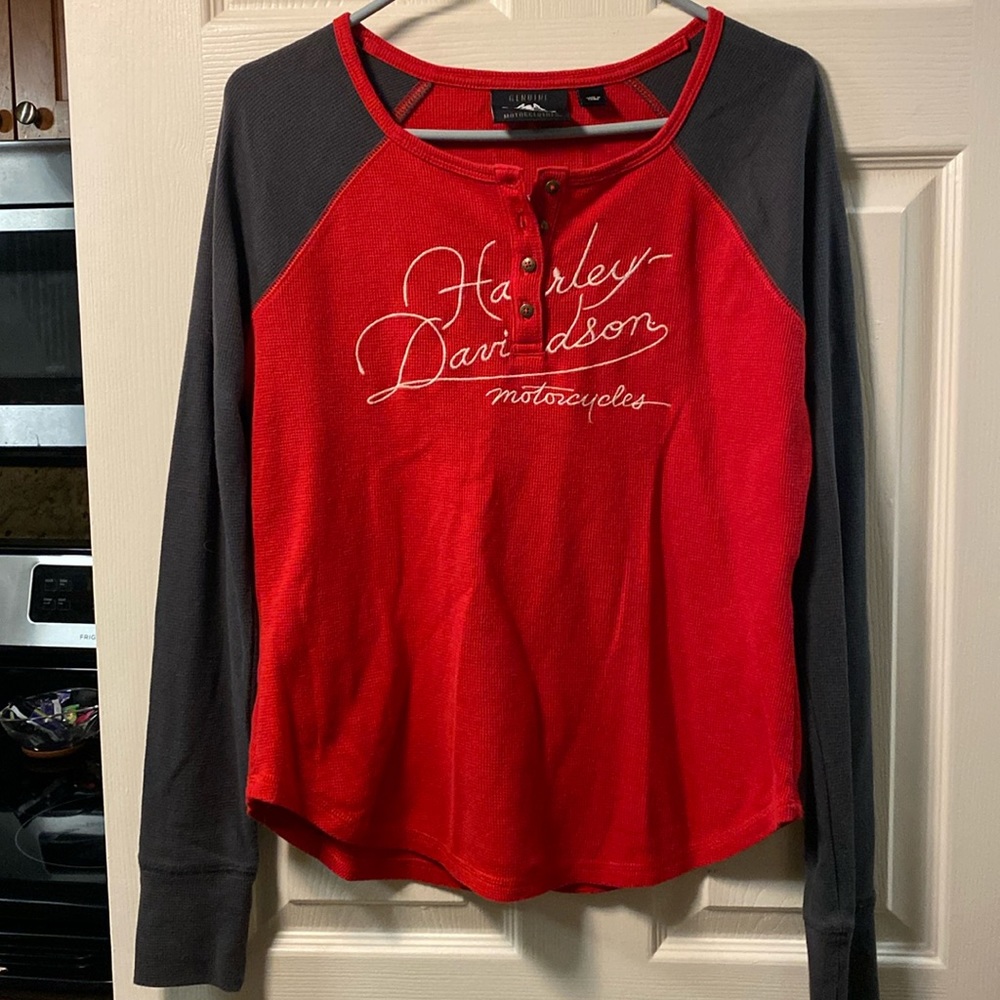 Harley Davidson Henley size medium